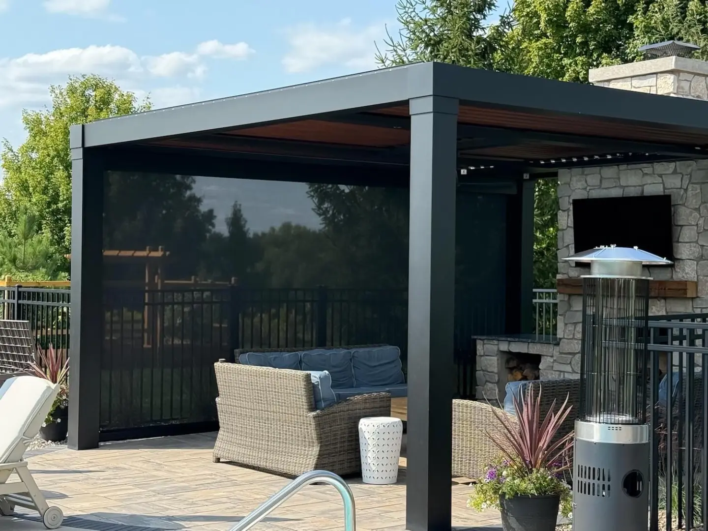 Sk stx poolside beecham luxe view